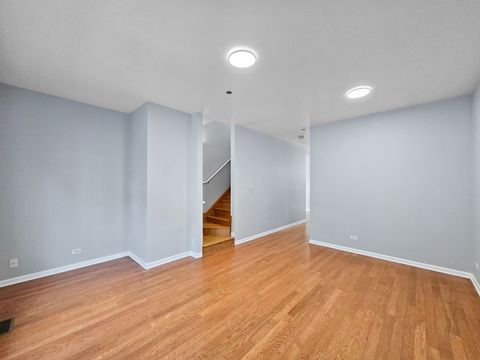 Tiny photo for 2415 W 32nd Place, Chicago, IL 60608 (MLS # 12496374)
