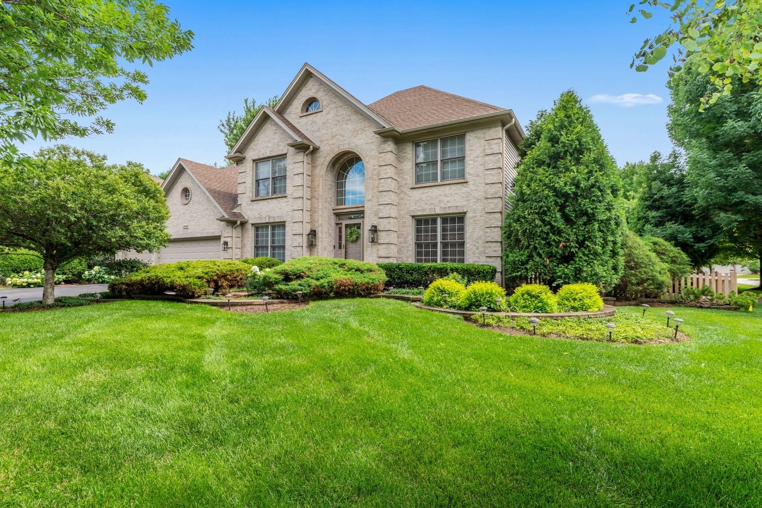 2660 Hoddam Road