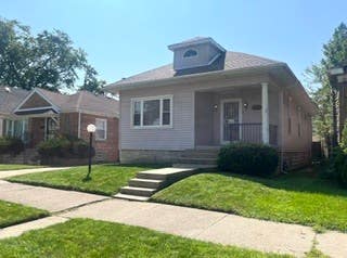 Tiny photo for 10228 S Carpenter Street, Chicago, IL 60643 (MLS # 12737837)