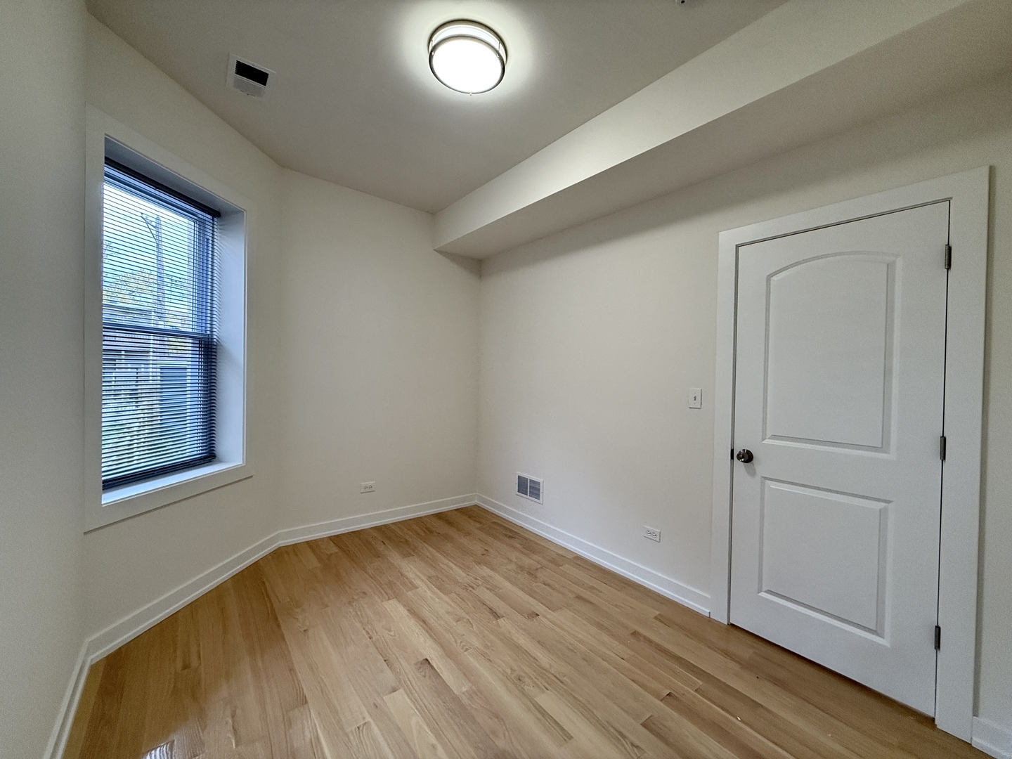 4032 W Wilcox Street
