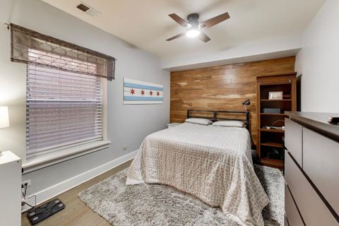 Tiny photo for 3450 N Janssen Avenue #1B, Chicago, IL 60657 (MLS # 12589530)