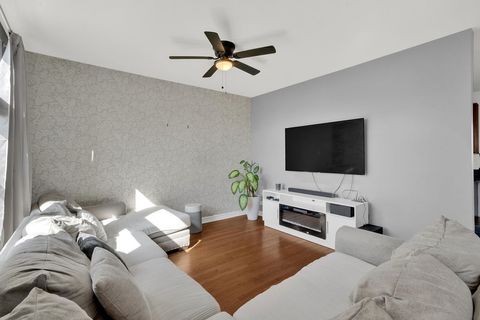 Tiny photo for 5402 W Hanson Avenue, Chicago, IL 60639 (MLS # 12488688)