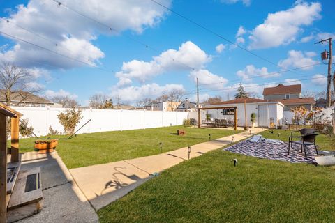 Tiny photo for 501 S 9th Avenue, Maywood, IL 60153 (MLS # 12536327)