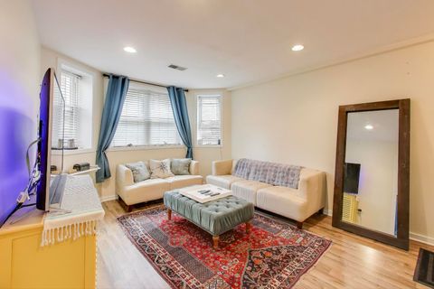 Tiny photo for 1655 N Fairfield Avenue #102, Chicago, IL 60647 (MLS # 12495438)