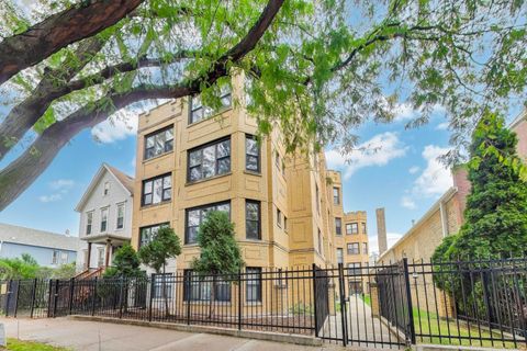 1655 N Fairfield Avenue 102 Chicago IL 60647