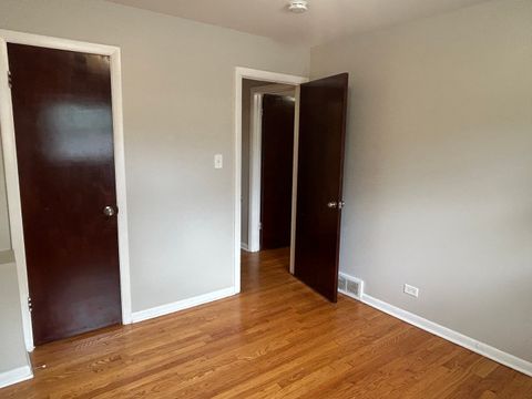 Tiny photo for 330 W Holly Court, Glenwood, IL 60425 (MLS # 12445881)