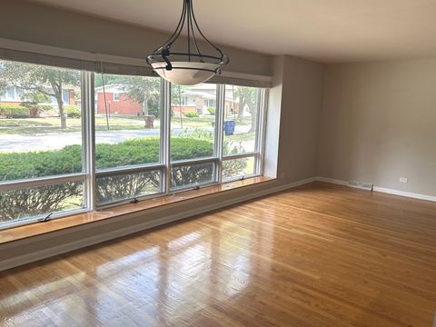 Tiny photo for 330 W Holly Court, Glenwood, IL 60425 (MLS # 12445881)