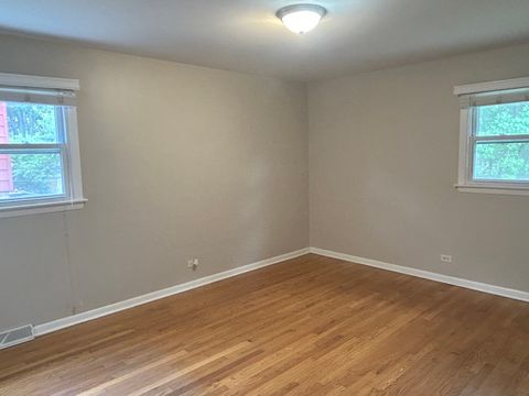Tiny photo for 330 W Holly Court, Glenwood, IL 60425 (MLS # 12445881)