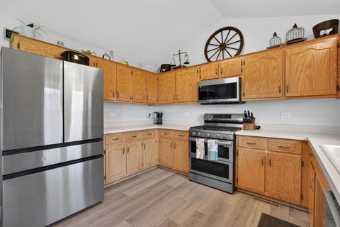 Tiny photo for 702 Longwood Court, Minooka, IL 60447 (MLS # 12755785)