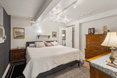 Tiny photo for 542 W Brompton Avenue #1N, Chicago, IL 60657 (MLS # 12709469)