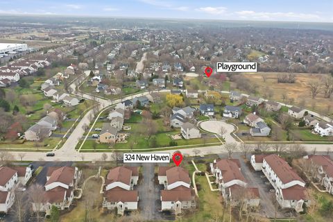 Tiny photo for 324 New Haven Drive #324, Cary, IL 60013 (MLS # 12613595)
