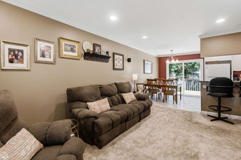 Tiny photo for 256 Mark Avenue, Glendale Heights, IL 60139 (MLS # 12698365)