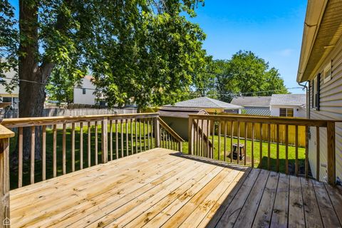 Tiny photo for 256 Mark Avenue, Glendale Heights, IL 60139 (MLS # 12698365)