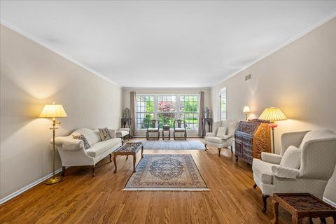 Tiny photo for 912 Morningside Drive, Lake Forest, IL 60045 (MLS # 12600284)