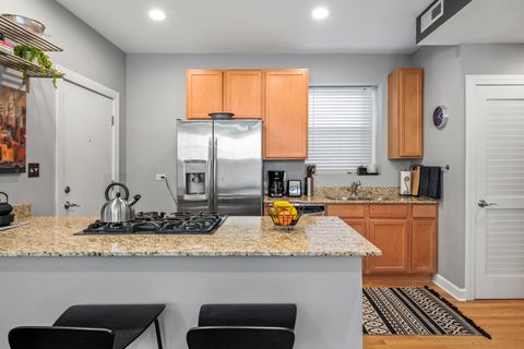 Tiny photo for 5623 N Wayne Avenue #1B, Chicago, IL 60660 (MLS # 12460503)