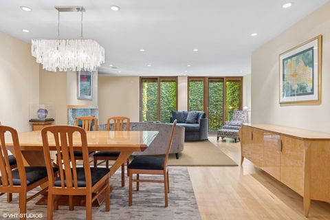 Tiny photo for 1318 N SUTTON Place, Chicago, IL 60610 (MLS # 12517095)