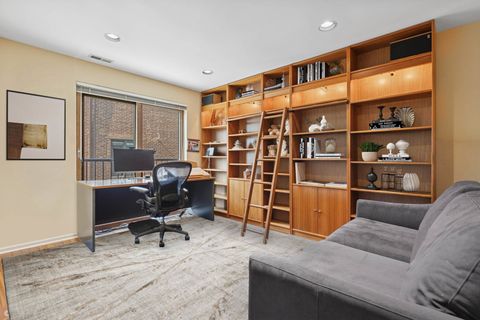 Tiny photo for 1318 N SUTTON Place, Chicago, IL 60610 (MLS # 12517095)