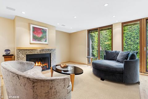 Tiny photo for 1318 N SUTTON Place, Chicago, IL 60610 (MLS # 12517095)