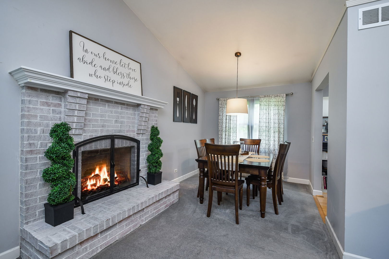 27W108 Walnut Drive