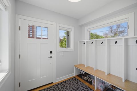 Tiny photo for 116 N Pine Avenue, Arlington Heights, IL 60004 (MLS # 12637463)