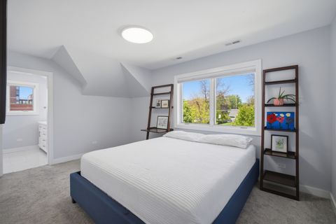 Tiny photo for 116 N Pine Avenue, Arlington Heights, IL 60004 (MLS # 12637463)