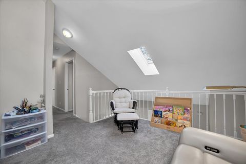 Tiny photo for 2664 College Hill Circle #381, Schaumburg, IL 60173 (MLS # 12572502)