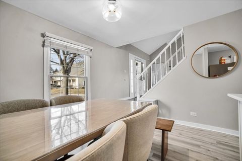 Tiny photo for 2664 College Hill Circle #381, Schaumburg, IL 60173 (MLS # 12572502)
