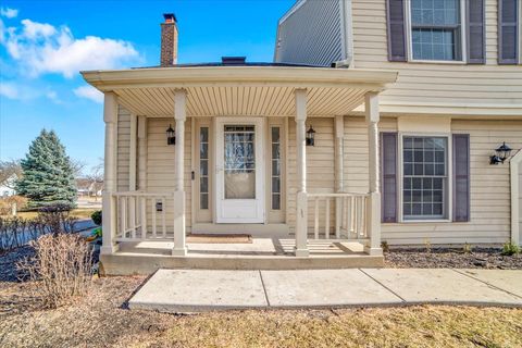 Photo of 2664 College Hill Circle #381, Schaumburg, IL 60173 (MLS # 12572502)