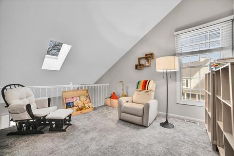 Tiny photo for 2664 College Hill Circle #381, Schaumburg, IL 60173 (MLS # 12572502)