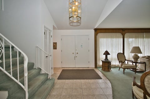 Tiny photo for 4351 W Chase Avenue, Lincolnwood, IL 60712 (MLS # 12648374)