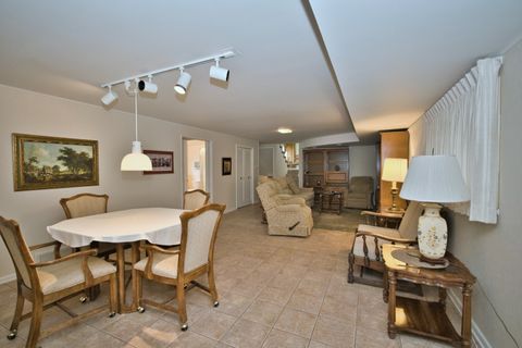 Tiny photo for 4351 W Chase Avenue, Lincolnwood, IL 60712 (MLS # 12648374)