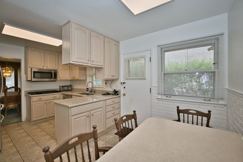 Tiny photo for 4351 W Chase Avenue, Lincolnwood, IL 60712 (MLS # 12648374)