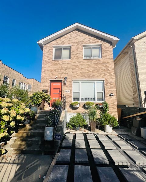 Photo of 7019 S Union Street, Chicago, IL 60621 (MLS # 12483286)