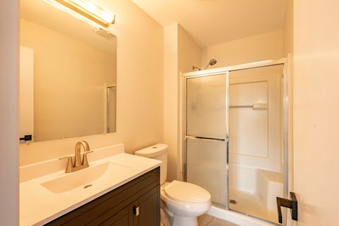 Tiny photo for 629 W Streamwood Boulevard #B, Streamwood, IL 60107 (MLS # 12607940)