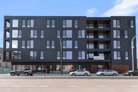 3140 N Clybourn Avenue 204 Chicago IL 60657