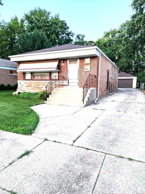 Photo of 14415 S Saginaw Avenue, Burnham, IL 60633 (MLS # 12702692)
