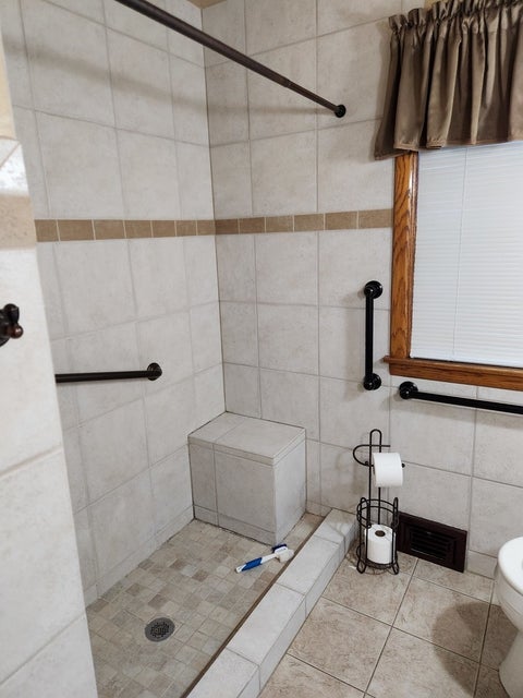 Tiny photo for 14415 S Saginaw Avenue S, Burnham, IL 60633 (MLS # 12702692)