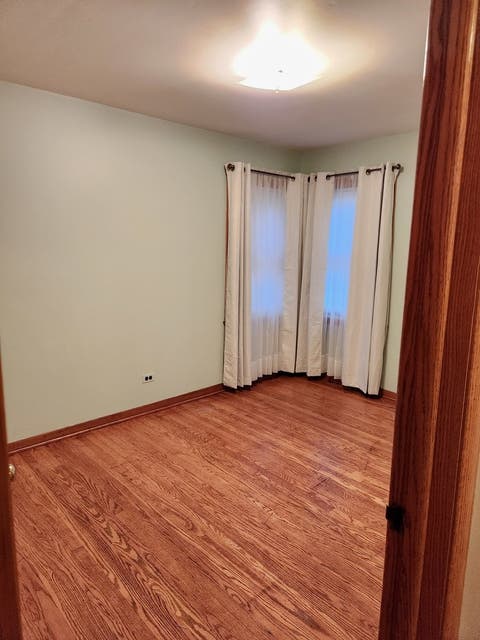 Tiny photo for 14415 S Saginaw Avenue S, Burnham, IL 60633 (MLS # 12702692)
