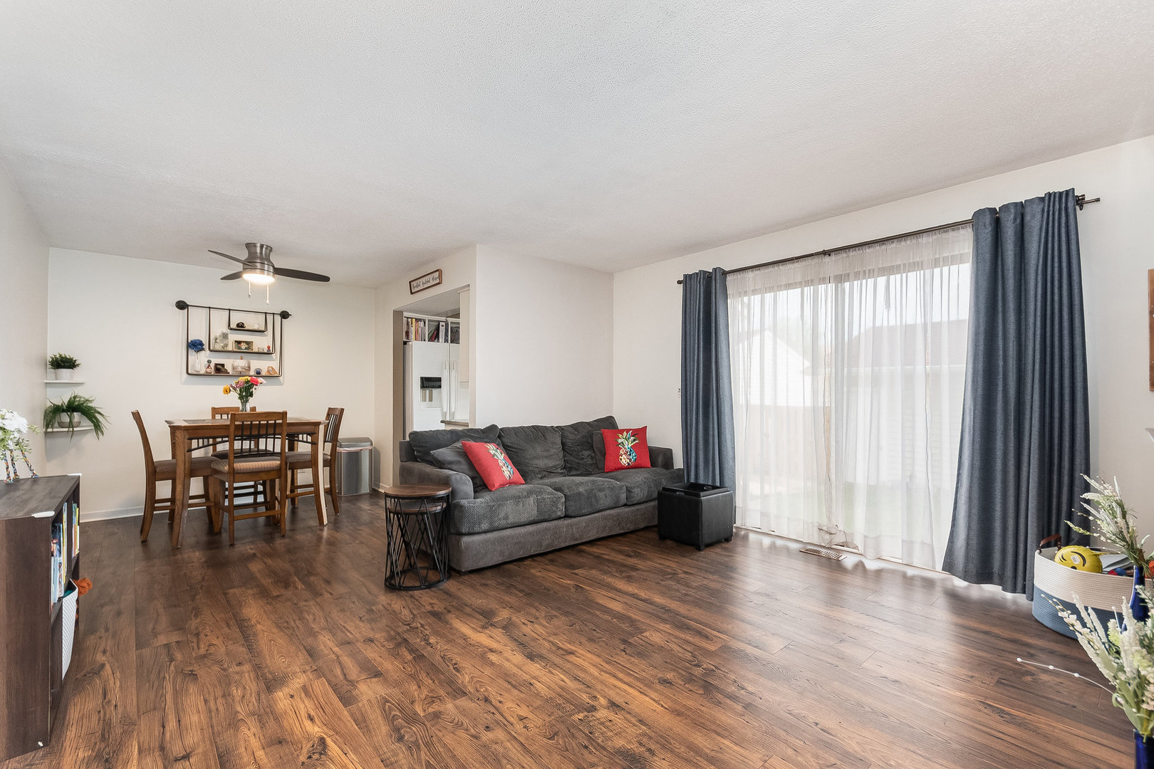 10 Wake Robin Court