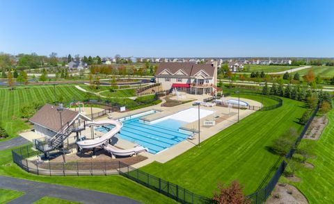 Tiny photo for 9809 Williams Drive #9809, Huntley, IL 60142 (MLS # 12586432)
