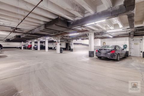 Tiny photo for 200 S Maple Avenue #12, Oak Park, IL 60302 (MLS # 12582105)