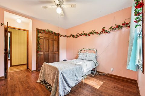 Tiny photo for 146 Westerfield Place, Grayslake, IL 60030 (MLS # 12489309)