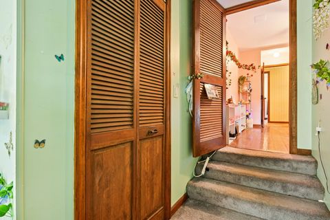 Tiny photo for 146 Westerfield Place, Grayslake, IL 60030 (MLS # 12489309)