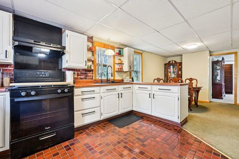 Tiny photo for 146 Westerfield Place, Grayslake, IL 60030 (MLS # 12489309)