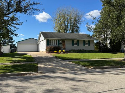 Photo of 216 Kosan Circle, Streamwood, IL 60107 (MLS # 12499815)