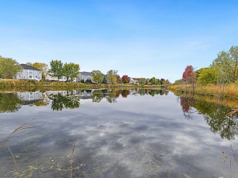 Tiny photo for 39W093 Shannon Square, Geneva, IL 60134 (MLS # 12502249)