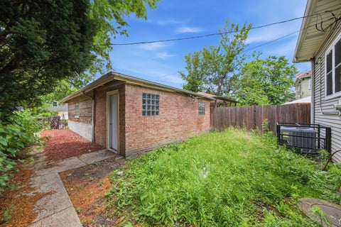 Tiny photo for 10742 S Prairie Avenue, Chicago, IL 60628 (MLS # 12665653)