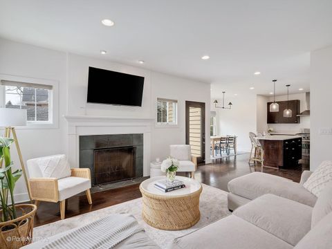 Tiny photo for 4142 Rose Avenue, Western Springs, IL 60558 (MLS # 12601378)