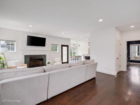 Tiny photo for 4142 Rose Avenue, Western Springs, IL 60558 (MLS # 12601378)