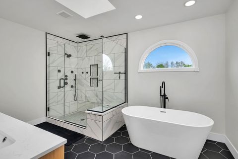 Tiny photo for 6 W Wend Street, Lemont, IL 60439 (MLS # 12628389)